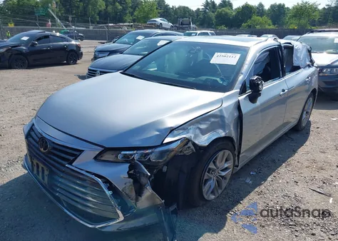2019 Toyota Avalon Xle z USA, uszkodzony, nr VIN 4T1BZ1FB5KU005103